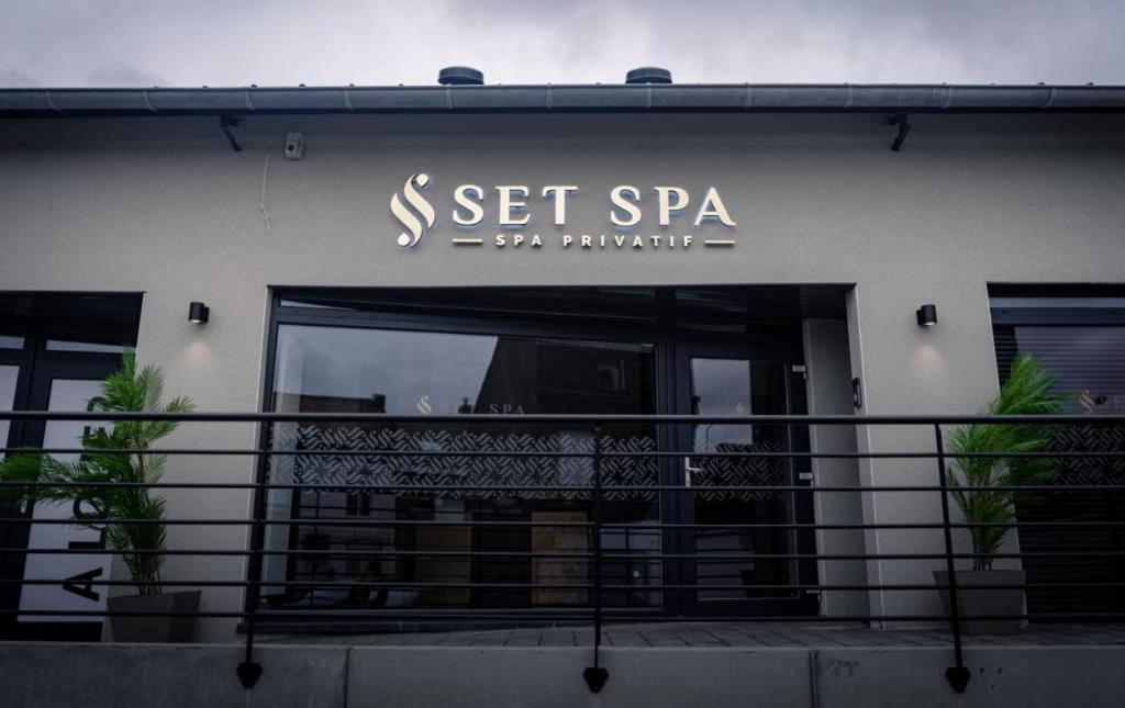 Set Spa Mouscron Exterior foto